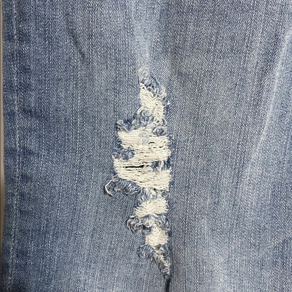 TORRID PREMIUM sky high skinny distressed denim stretch Jean shorts size 16 - Picture 5 of 11